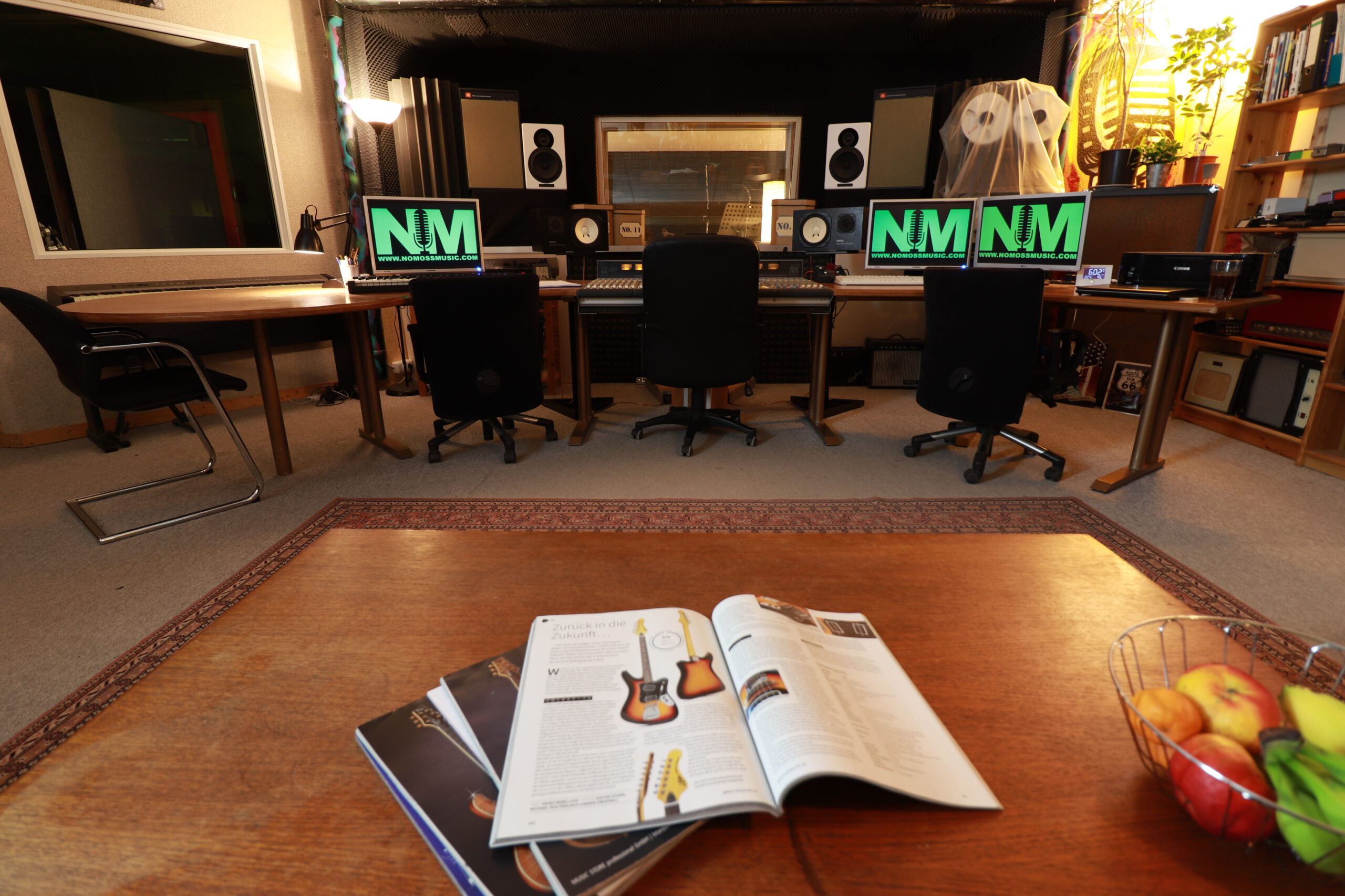 Regieraum des Tonstudios nomossmusic