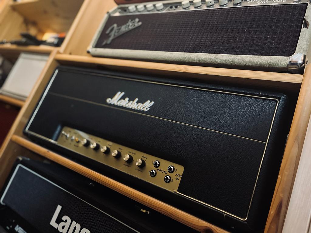 Gitarrenverstärker von Fender, Marshall und Laney